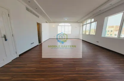 Empty Room image for: Apartment - 4 Bedrooms - 4 Bathrooms for rent in Al Manaseer - Abu Dhabi, Image 1