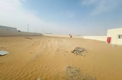 أرض - استوديو للايجار في الصجعة الصناعية - آلصجعه - الشارقة