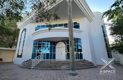 Villa - 5 Bedrooms - 7 Bathrooms for rent in Mirdif - Dubai