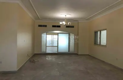 Villa - 5 Bedrooms - 6 Bathrooms for rent in Al Mushrif Villas - Al Mushrif - Abu Dhabi