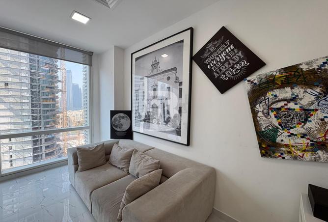 15370000 - Property Image 2