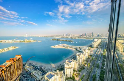 Apartment - Studio - 1 Bathroom for rent in The Palm Tower - Palm Jumeirah - Dubai