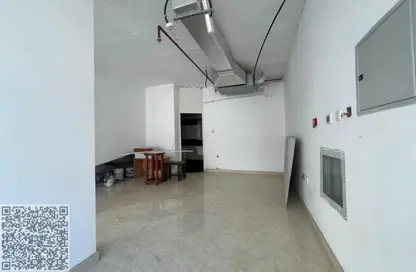 متجر - استوديو - 1 حمام للايجار في 1  الروضة - الروضة - عجمان