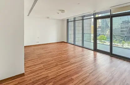 Apartment - 3 Bedrooms - 3 Bathrooms for rent in Burj Daman - DIFC - Dubai