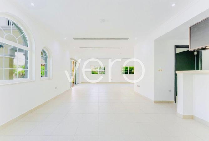 16105150 - Property Image 2