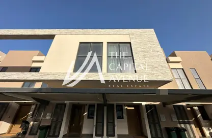 Townhouse - 3 Bedrooms - 4 Bathrooms for sale in Aldhay at Bloom Gardens - Bloom Gardens - Al Salam Street - Abu Dhabi