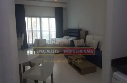 عمارة بالكامل - استوديو - 1 حمام للايجار في المرحلة 2 - مجمع دبي للإستثمار - دبي