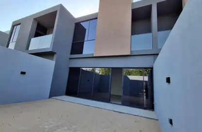 Townhouse - 2 Bedrooms - 4 Bathrooms for rent in Robinia - Masaar - Tilal City - Sharjah