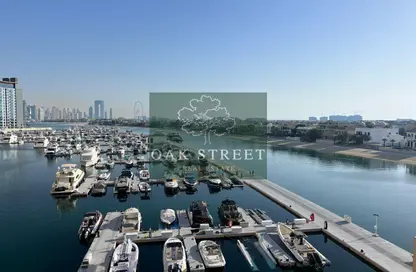 Apartment - 1 Bathroom for sale in Palm Views West - Palm Views - Palm Jumeirah - Dubai