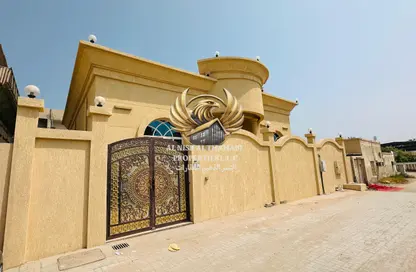 فيلا - 3 غرف نوم - 4 حمامات للايجار في كورنيش راس الخيمة - رأس الخيمة