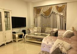 صورةغرفة المعيشة لـ: شقة - 1 غرفة نوم - 2 حمامات للبيع في لايا رزيدنسز - قرية الجميرا سركل - دبي, صورة 1