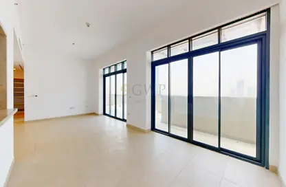 Apartment - 2 Bedrooms - 3 Bathrooms for sale in Vida Residence 1 - Vida Residence - The Hills - Dubai
