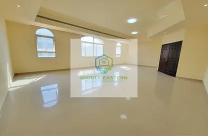 Empty Room image for: Apartment - 5 Bedrooms - 5 Bathrooms for rent in Delma Street - Al Mushrif - Abu Dhabi, Image 1