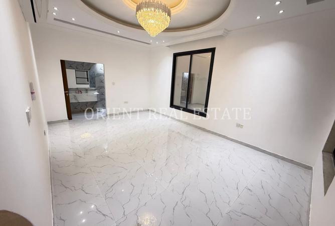 15628701 - Property Image 2