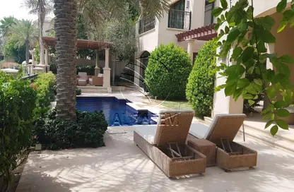 Villa - 6 Bedrooms for rent in St. Regis - Saadiyat Beach - Saadiyat Island - Abu Dhabi