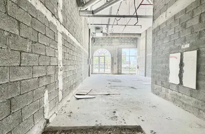 متجر - استوديو للايجار في فينشيتوري بينيسيري - ارجان - دبي