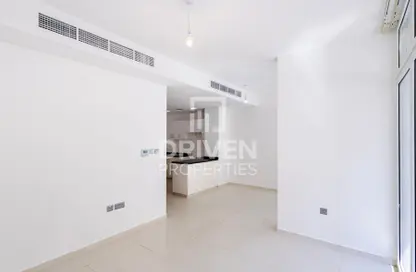 تاون هاوس - 3 غرف نوم - 3 حمامات للايجار في فلل اكنان - فاردون - داماك هيلز 2 - دبي