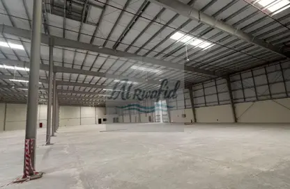 Warehouse - Studio - 7+ Bathrooms for rent in Industrial Area 2 - Emirates Modern Industrial - Umm Al Quwain