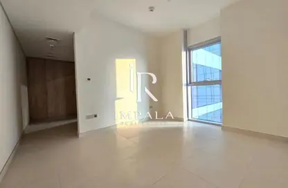 شقة - 3 غرف نوم - 4 حمامات للايجار في أبراج راديانت فيوز - مدينة الأضواء - جزيرة الريم - أبوظبي