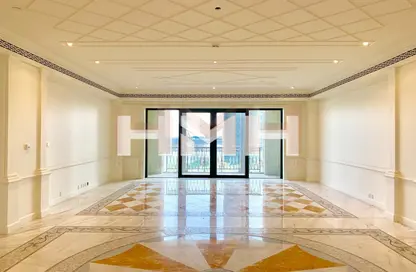 Apartment - 3 Bedrooms - 4 Bathrooms for sale in Palazzo Versace - Culture Village - Dubai