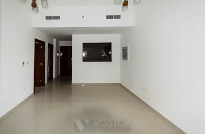 Empty Room image for: Apartment - 1 Bedroom - 2 Bathrooms for rent in La Vista Residence 6 - La Vista Residence - Dubai Silicon Oasis - Dubai, Image 1