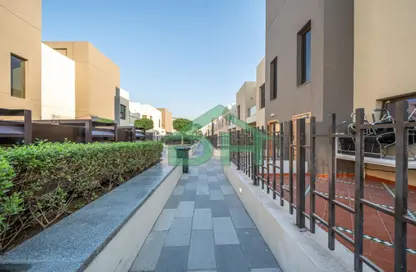 شقة - 3 غرف نوم - 3 حمامات للايجار في سوق الورسان تاون هاوس اف - سوق الورسان - المدينة العالمية - دبي