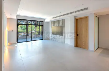 Apartment - 2 Bedrooms - 3 Bathrooms for sale in Tajer Residences - The Old Town Island - Old Town - Downtown Dubai - Dubai