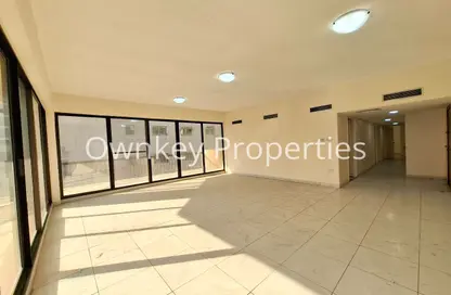 Apartment - 3 Bedrooms - 2 Bathrooms for rent in Golden Sands 1 - Mankhool - Bur Dubai - Dubai