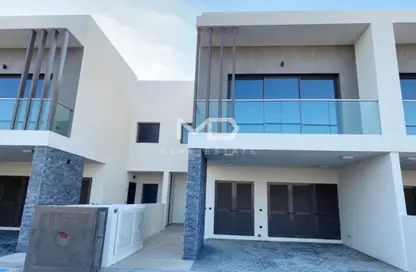 Townhouse - 2 Bedrooms - 3 Bathrooms for sale in The Cedars - Yas Acres - Yas Island - Abu Dhabi