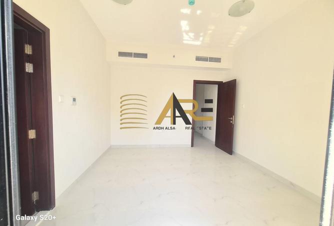 15418931 - Property Image 3