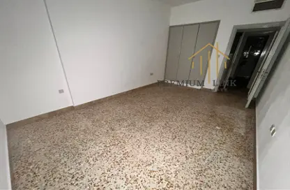 Apartment - 2 Bedrooms - 2 Bathrooms for rent in East Corniche road - Hamdan Street - Abu Dhabi