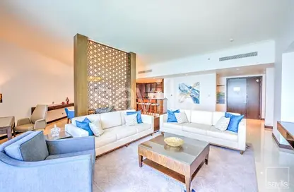 Apartment - 2 Bedrooms - 3 Bathrooms for rent in Fairmont Marina Residences - The Marina - Abu Dhabi