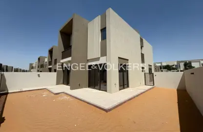 Townhouse - 4 Bedrooms - 4 Bathrooms for sale in La Violeta 2 - Villanova - Dubai Land - Dubai