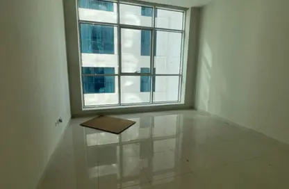 Apartment - 2 Bedrooms - 3 Bathrooms for sale in Pearl Tower - Al Khan - Sharjah Apartment - 2 Bedrooms - 3 Bathrooms for sale in Pearl Tower - Al Khan - Sharjah