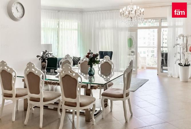 15201045 - Property Image 2