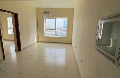 شقة - غرفة نوم - 2 حمامات للايجار في مدينة الإمارات - عجمان