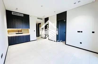 Apartment - 1 Bedroom - 2 Bathrooms for rent in Emerald Vision Tower - Jumeirah Village Triangle - Dubai