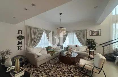 Apartment - 3 Bedrooms - 4 Bathrooms for rent in East Cluster - Jumeirah Heights - Jumeirah Islands - Dubai