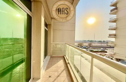 Apartment - 1 Bedroom - 1 Bathroom for rent in Mazaya 7 - Queue Point - Dubai Land - Dubai