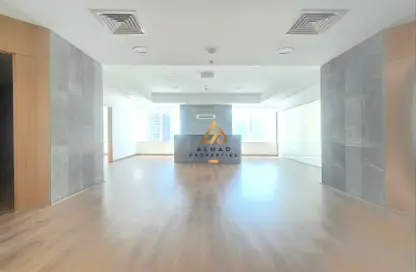 Office Space - Studio for rent in Sheikh Zayed Road - Dubai