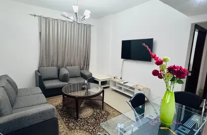Apartment - 1 Bedroom - 1 Bathroom for rent in Al Khan Lagoon - Al Khan - Sharjah