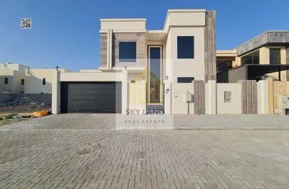 Villa - 5 Bedrooms - 7 Bathrooms for sale in Ajman Hills - Al Alia - Ajman