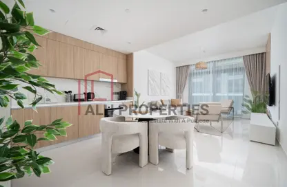 Apartment - 1 Bedroom - 1 Bathroom for sale in Beach Vista - EMAAR Beachfront - Dubai Harbour - Dubai