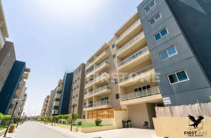Apartment - 1 Bedroom - 2 Bathrooms for sale in Tower 8 - Al Reef Downtown - Al Reef - Abu Dhabi