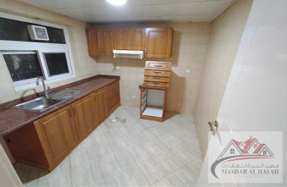 شقة - غرفة نوم - 2 حمامات للايجار في ذا سكواير 1 - تجارية مويلح - الشارقة