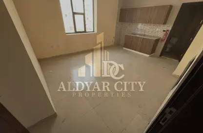 Apartment - Studio - 1 Bathroom for rent in Ajman Corniche Residences - Ajman Corniche Road - Ajman