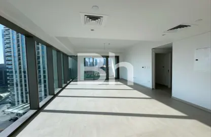 Apartment - 3 Bedrooms - 2 Bathrooms for rent in Downtown Views II Tower 1 - Downtown Views II - Downtown Dubai - Dubai