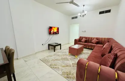 شقة - غرفة نوم - 2 حمامات للايجار في عمارة عزير - 3  الروضة - الروضة - عجمان