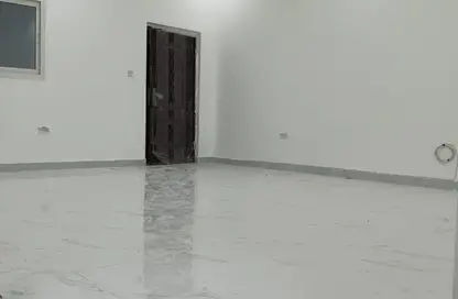 شقة - 2 غرف نوم - 2 حمامات للايجار في مدينة الرياض - أبوظبي