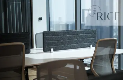 مكتب - استوديو - 1 حمام للايجار في فندق H - شارع الشيخ زايد - دبي